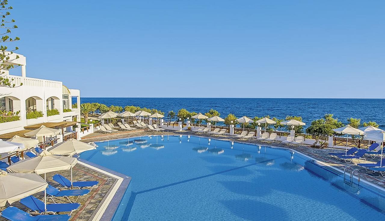 Hotel Maritimo Beach